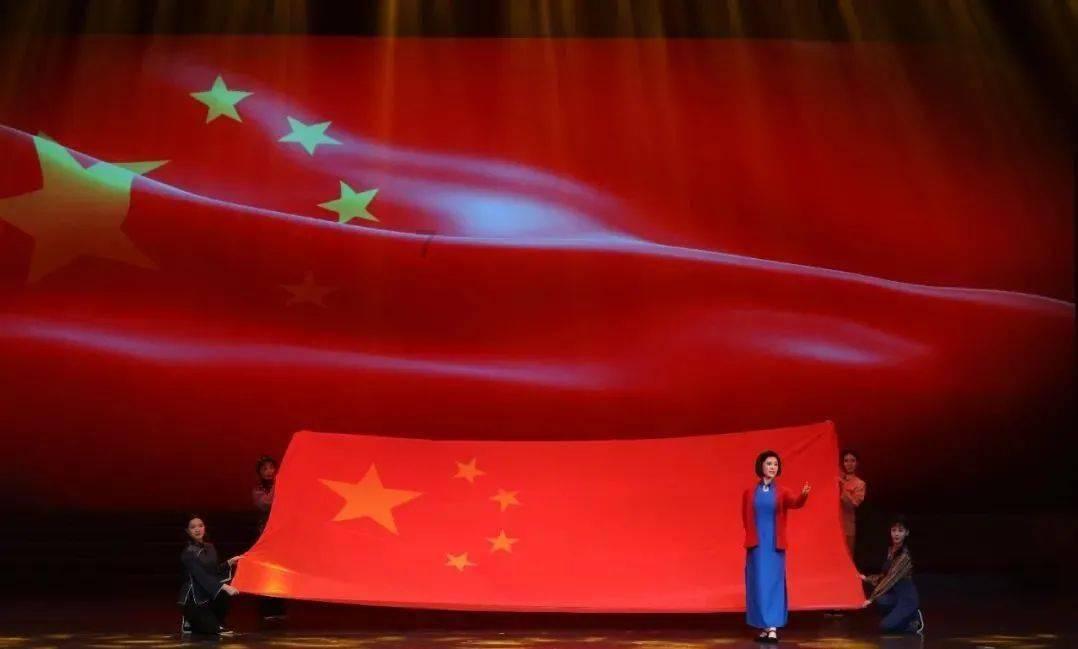 硬核追星!王俊凯终于亲自给偶像庆生,连续六年发文为周杰伦庆生