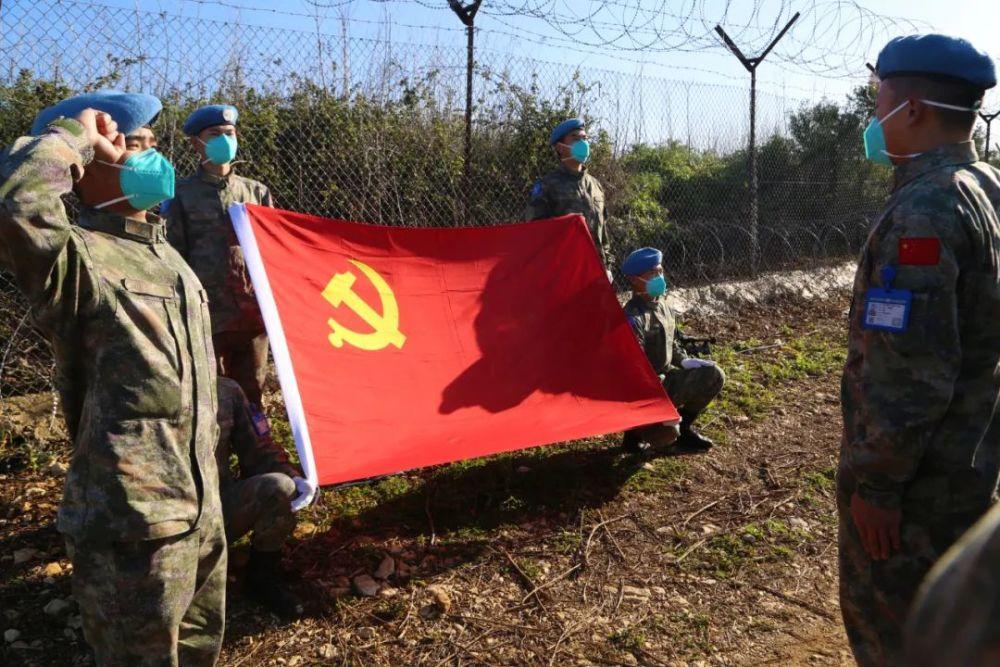 花千骨第几集白子画说曾经帮过你的人害你会更容易游戏画面