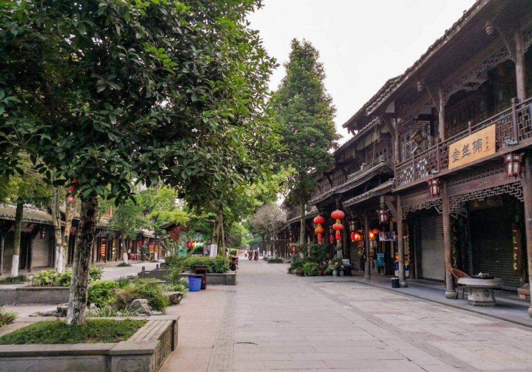 冯道：一生历经五朝十二帝，自评但教方寸无诸恶，狼虎丛中也立身